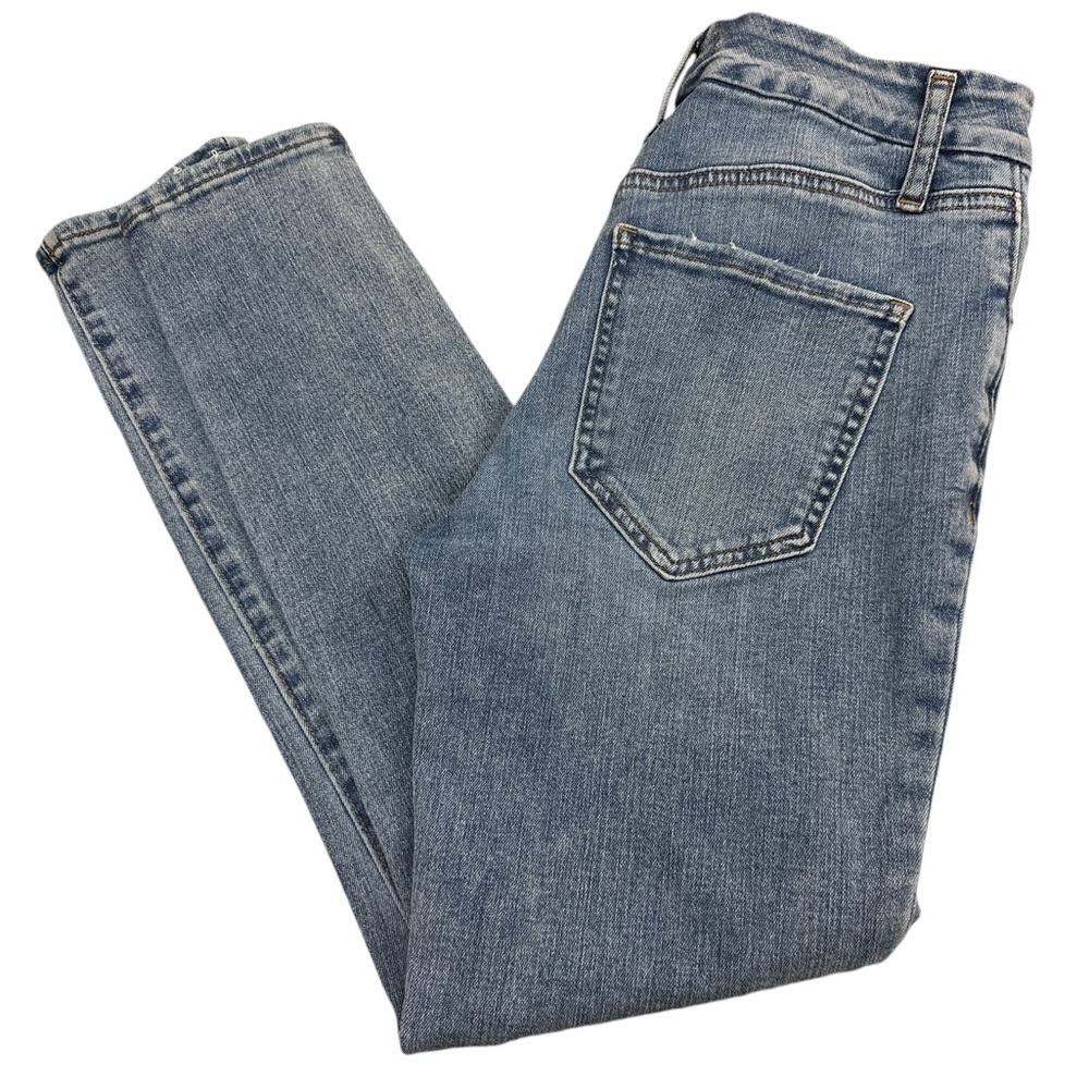 Express Cropped Skinny Five Pocket MidRise Lighter Wash Flexx Hyoer Stretch Jean